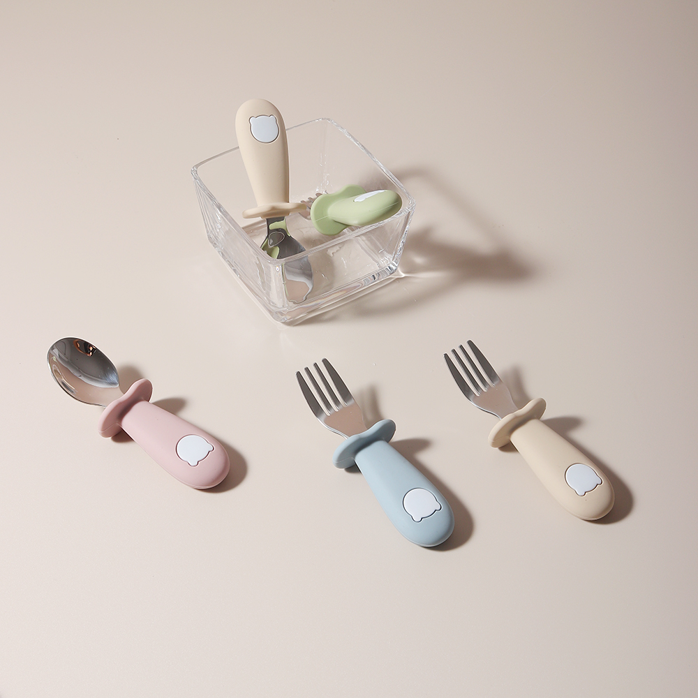 Sendok dan Garpu Silikon Bentu - Baby Food Utensils ulasan dan harga