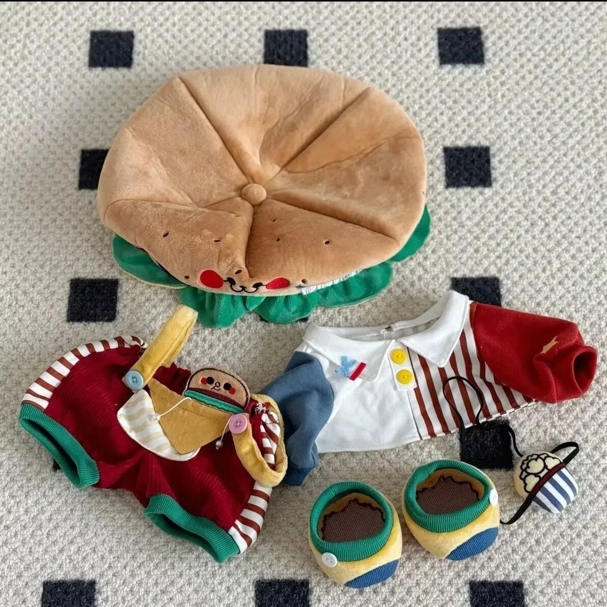 Boneka Bayi Hamburg 40cm, Paka - Baby Food In Restaurant ulasan dan harga